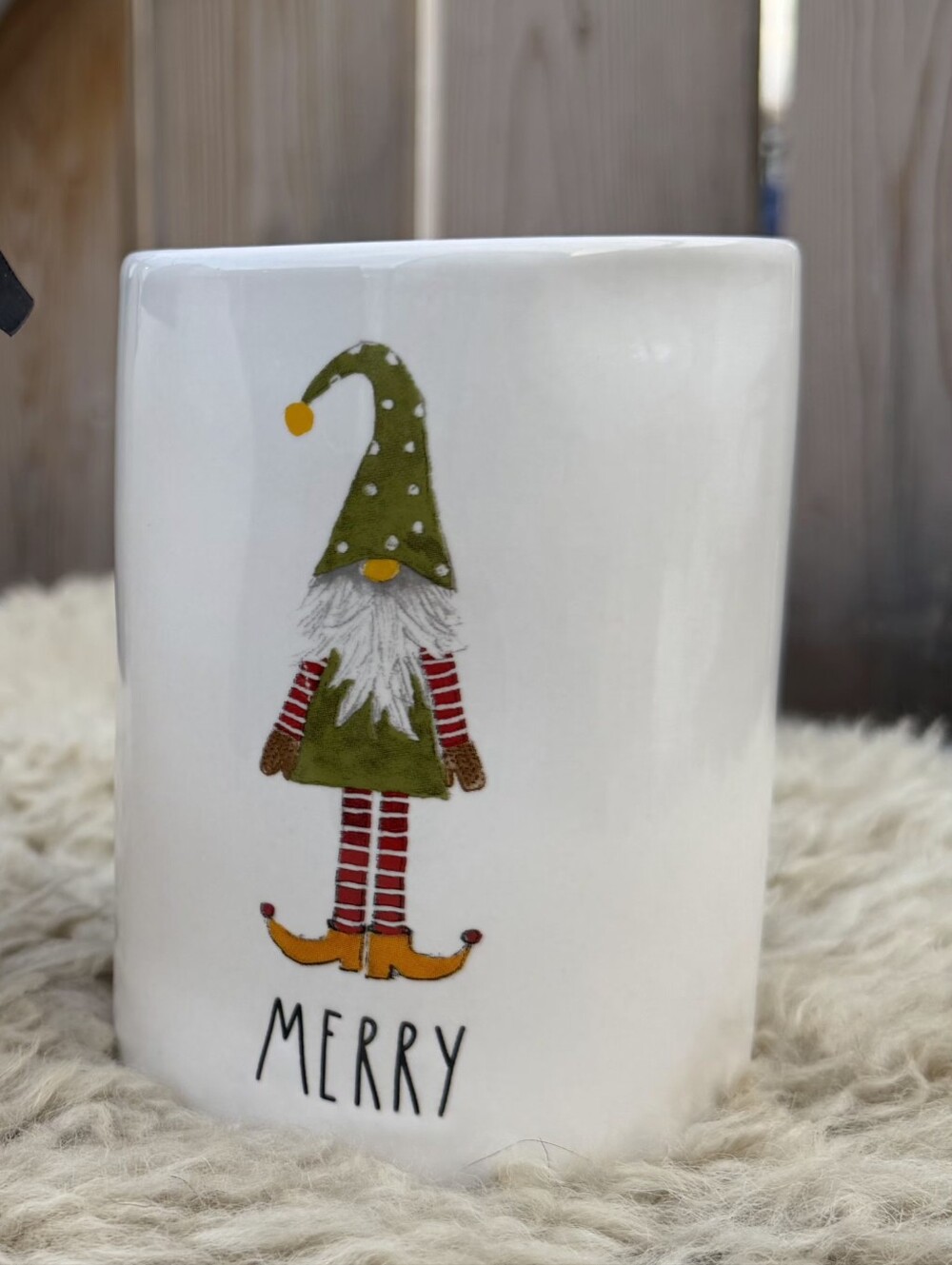 Rae Dunn MERRY Container